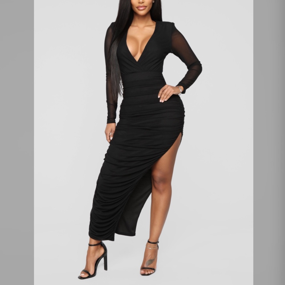 NWT black long sleeve mesh ruching maxi dress